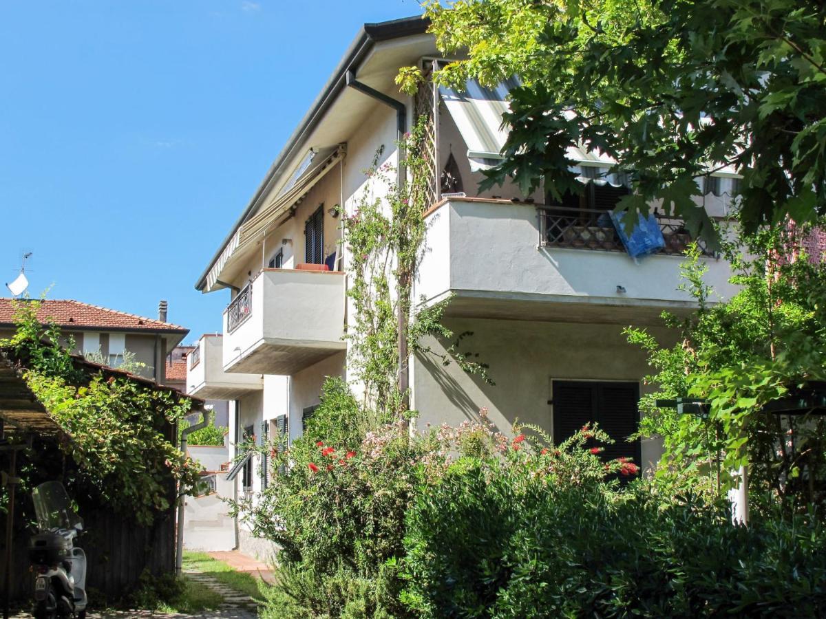 Apartment Ilaria 2 By Interhome Marina di Massa Exteriér fotografie